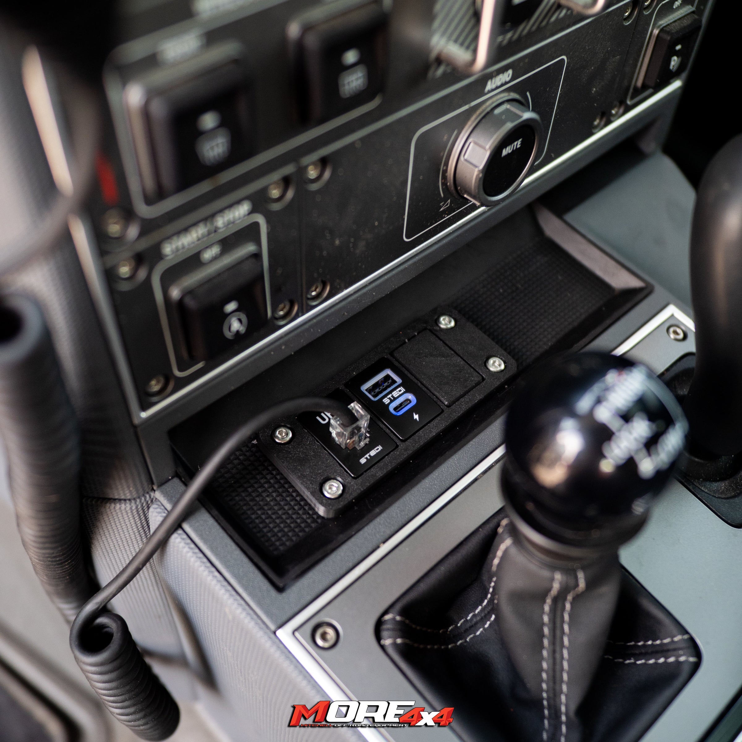 INEOS - Interior Accesories