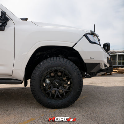 GMF 4X4 - G6 Steel Bullbar - Suits 300 Series