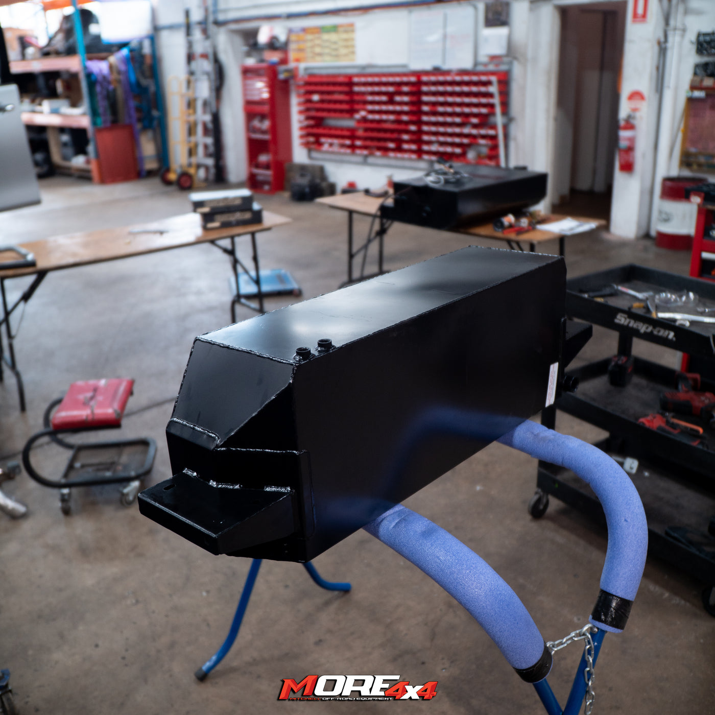 BROWN DAVIS - 168 LITRE AUXILIARY LONG RANGE FUEL TANKS - To Suit QUAR ...
