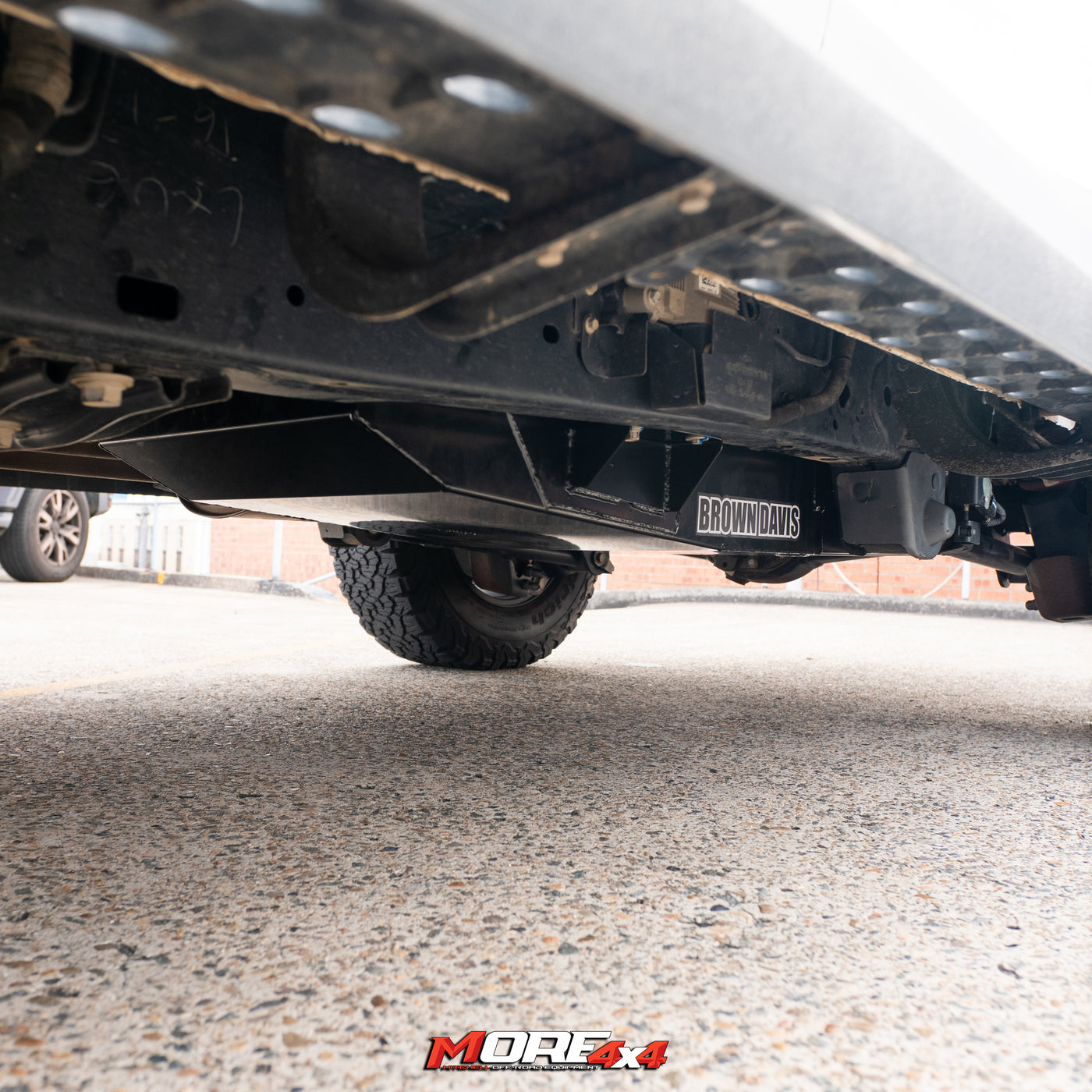 BROWN DAVIS - 140L Long Range Fuel Tank - To Suit RAPTOR 22+ – MORE 4x4