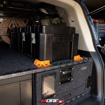 MORE 4x4 - CORNER CHOCKS